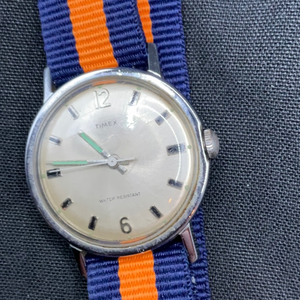 Vintage 1971 Timex Marlin 26070 2471 Runs (Parts/Repair)